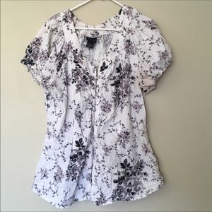 Torrid floral blouse